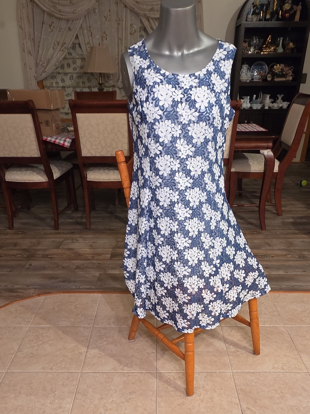 Perceptions New York Women's XL Blue/White Floral Lace A-Line Knee Dress